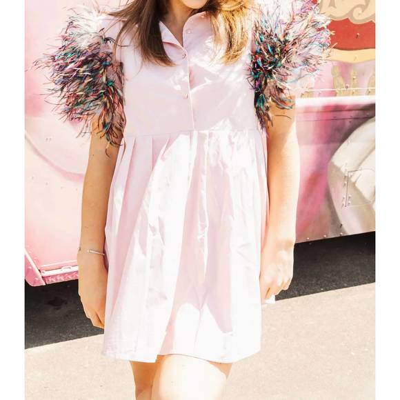 QUEEN OF SPARKLES Dresses & Skirts - NEW QUEEN OF SPARKLES feather poof sleeve button down dress in light pink
